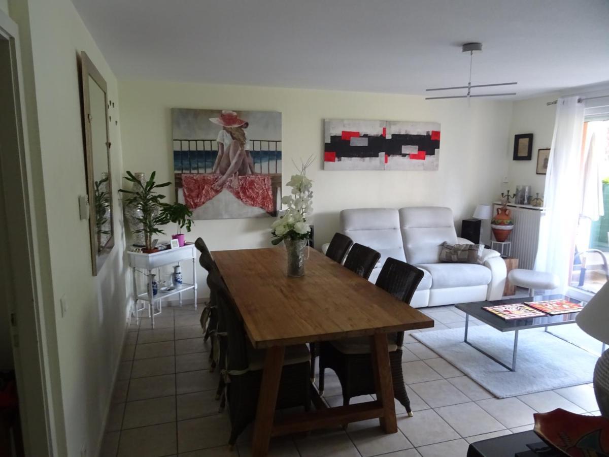 דירות מוציג Hameau מראה חיצוני תמונה
